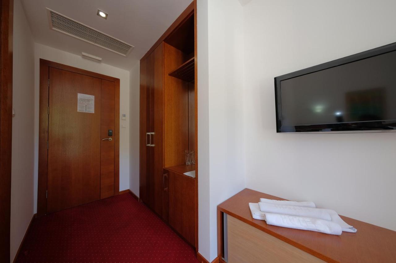 Motel Mujanic Sarajevo Mostarsko Raskrsce Kültér fotó